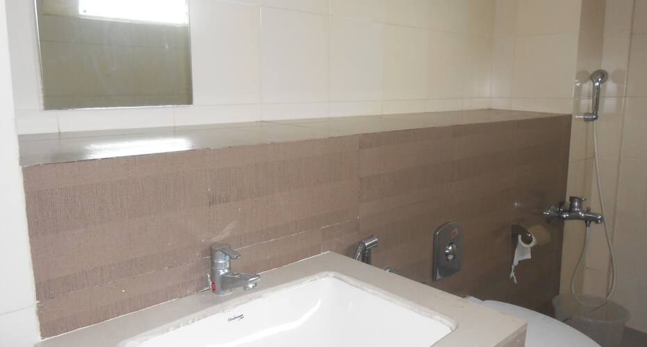 Hotel Edassery Tower, Thodupuzha 4